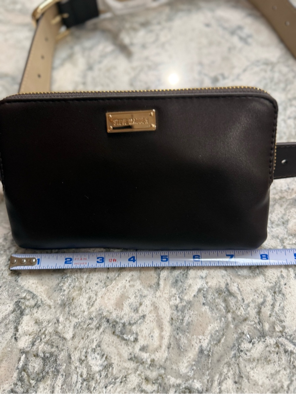 Steve Madden Brown belt bag/ cross body with Gold Plaque NWT - Picture 5 of 6